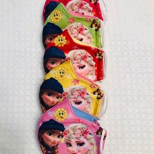 Elsa face mask for girl 5Y - 12Y $12/set of 4 pcs